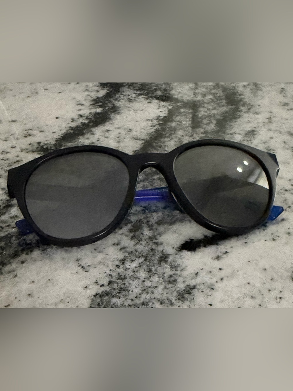 Oakley |Spindrift OO9474-15 | Matte Black Blue Sunglasses - Picture 14 of 14